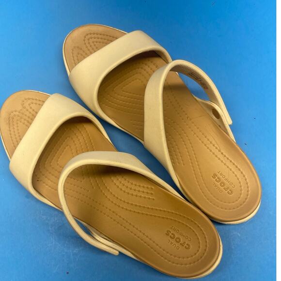 CROC Beige 2 Strap Spa, Pool, Comfortable SANDALS Flip Flop Women Size 10 - Picture 9 of 9